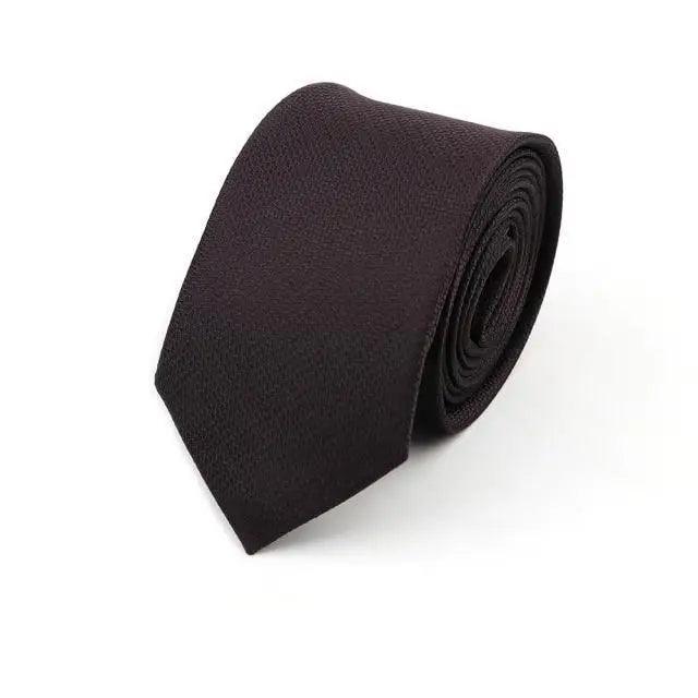 Cravate Fine Décontractée pour Hommes - Design Rayé Élégant