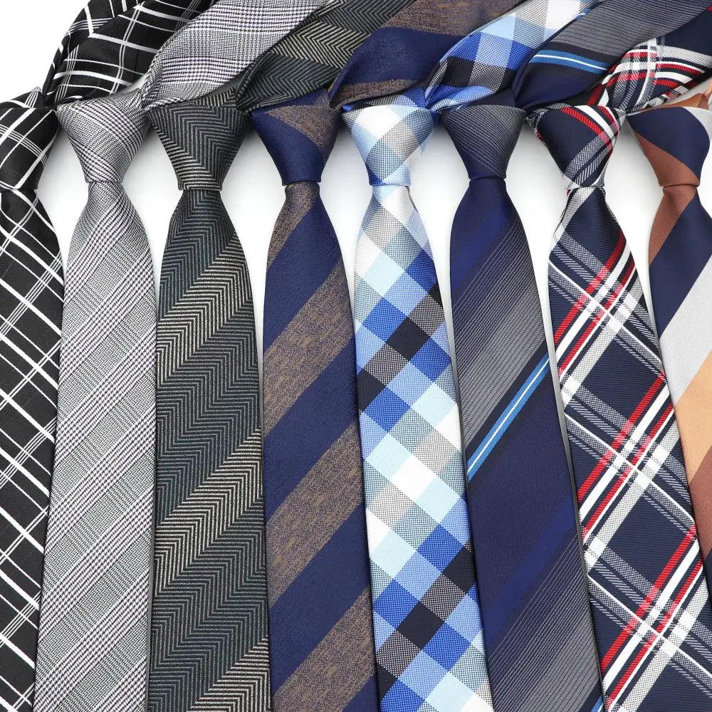 Cravate Fine Décontractée pour Hommes - Design Rayé Élégant