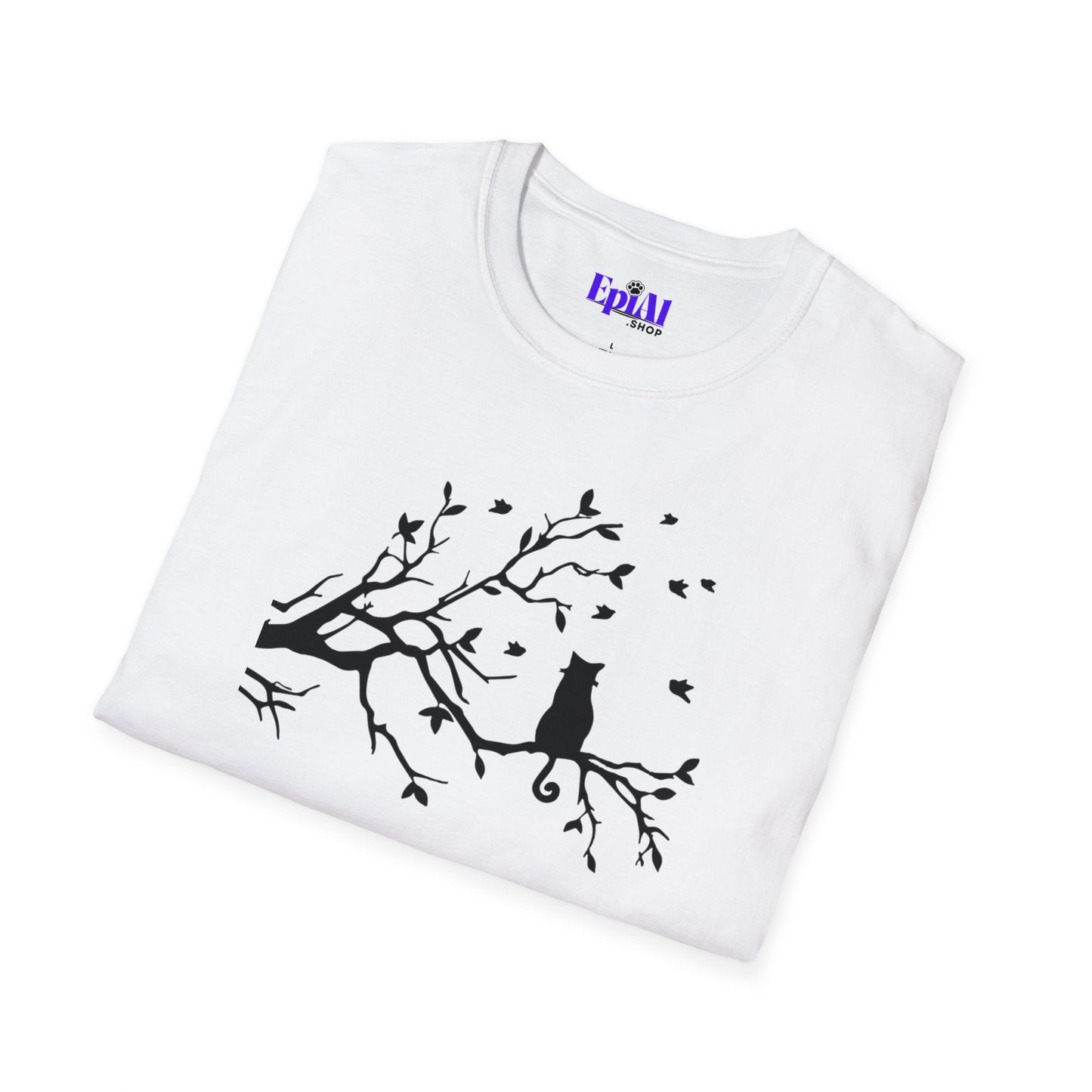 Camiseta Unisex Softstyle Gato en un Árbol