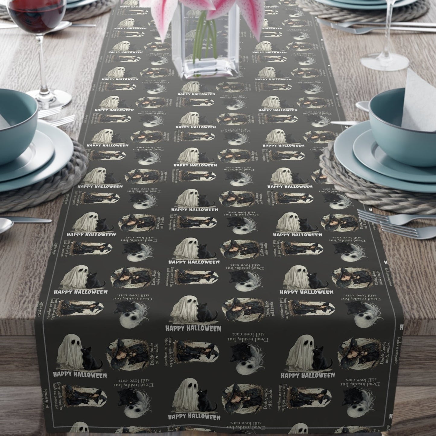 Whimsical Cat Halloween Table Runner for Spooky Celebrations - Korvel