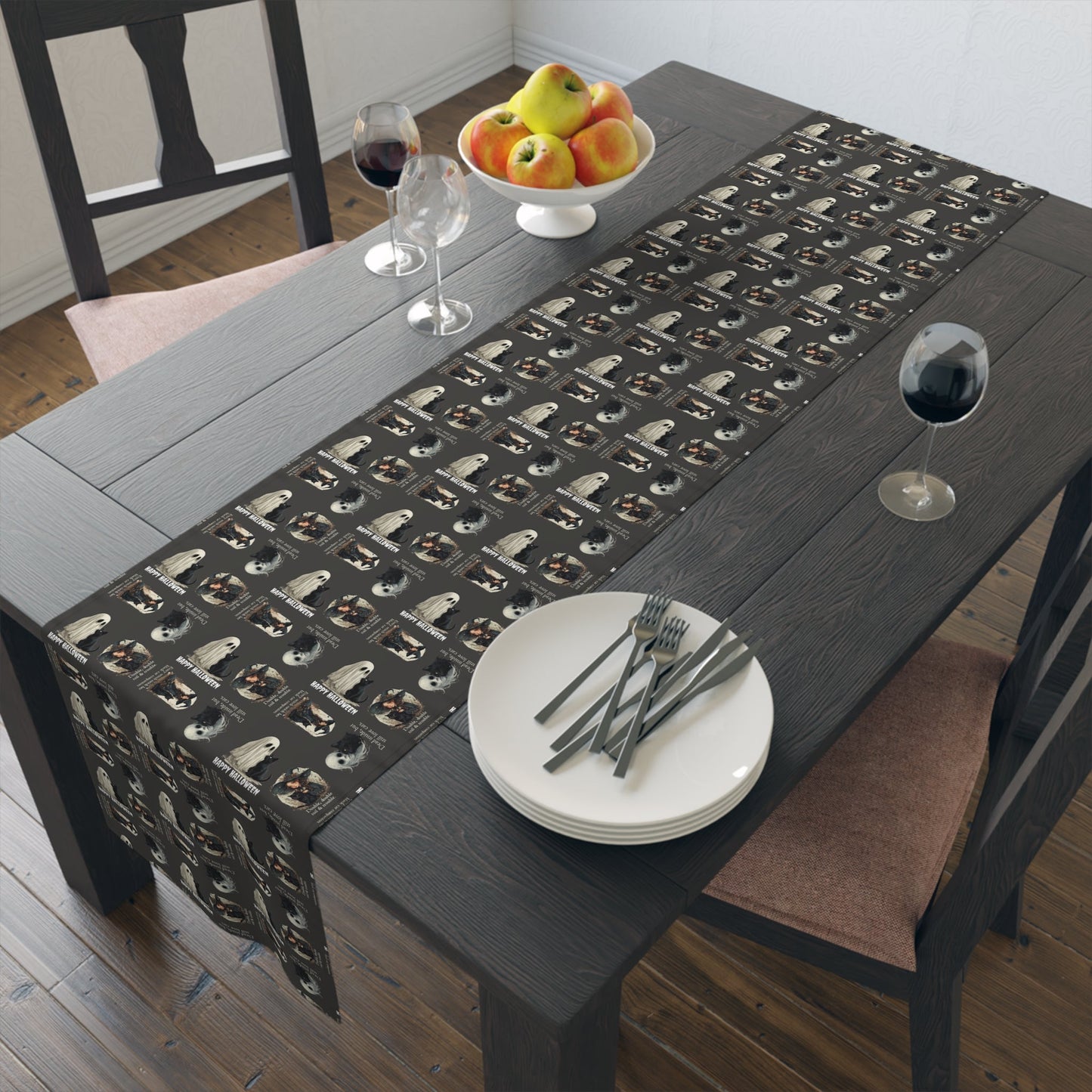 Whimsical Cat Halloween Table Runner for Spooky Celebrations - Korvel