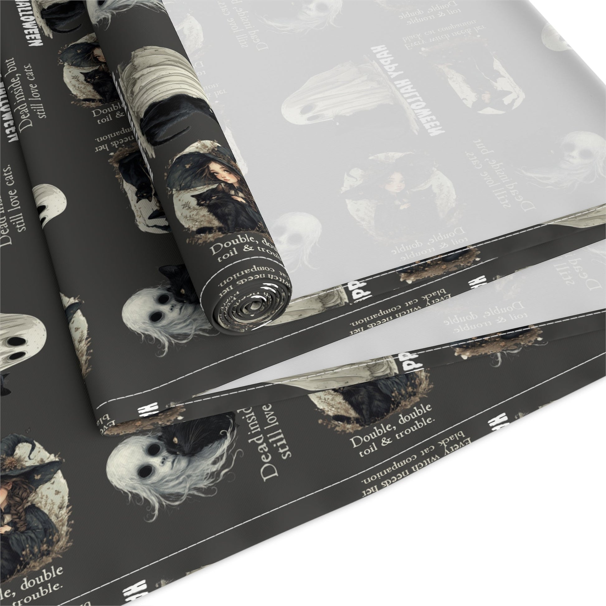 Whimsical Cat Halloween Table Runner for Spooky Celebrations - Korvel