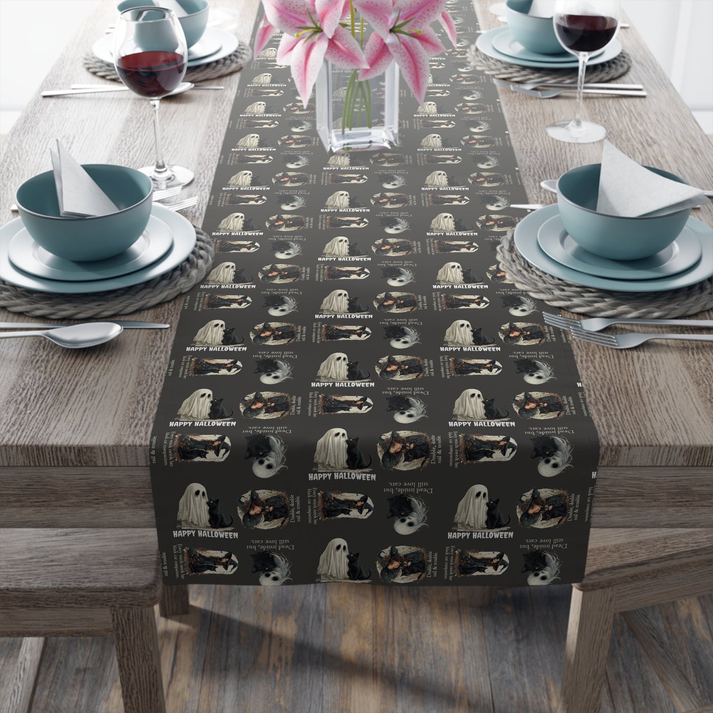 Whimsical Cat Halloween Table Runner for Spooky Celebrations - Korvel