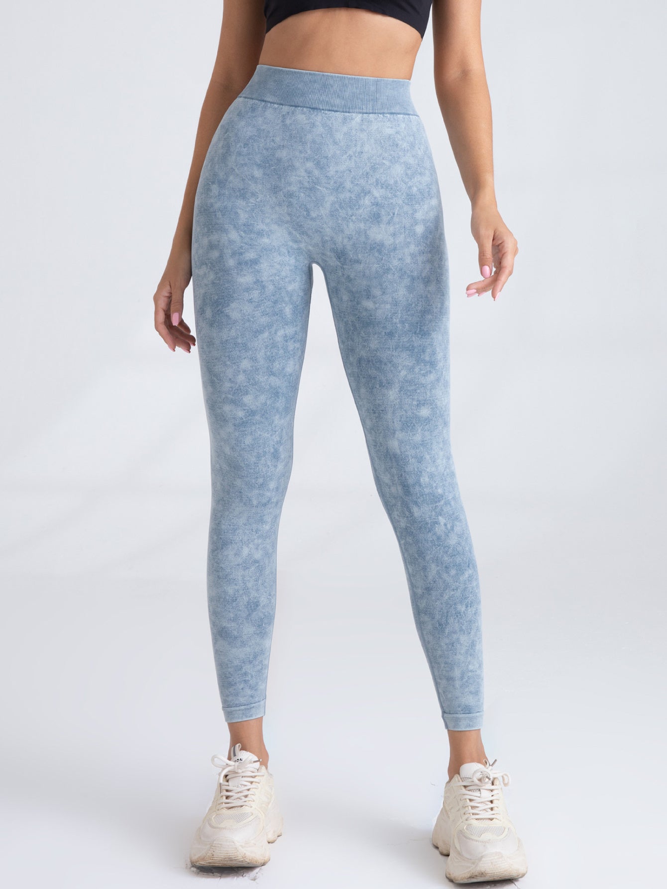 Leggings Scrunch V-Back PeachyFit: Muévete con Confianza