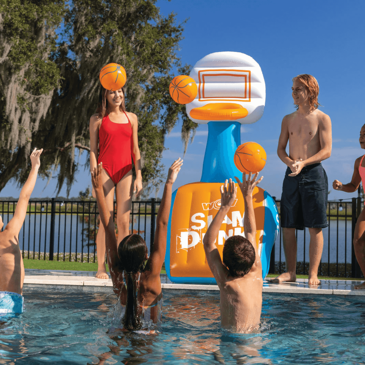 Aro de Slam Dunk y Balones de Baloncesto WOW Watersports