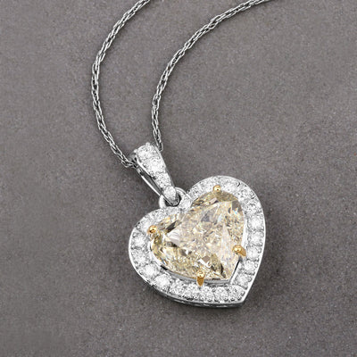 Pendentif en cœur en diamant jaune clair de 4,51 carats en or blanc 18K