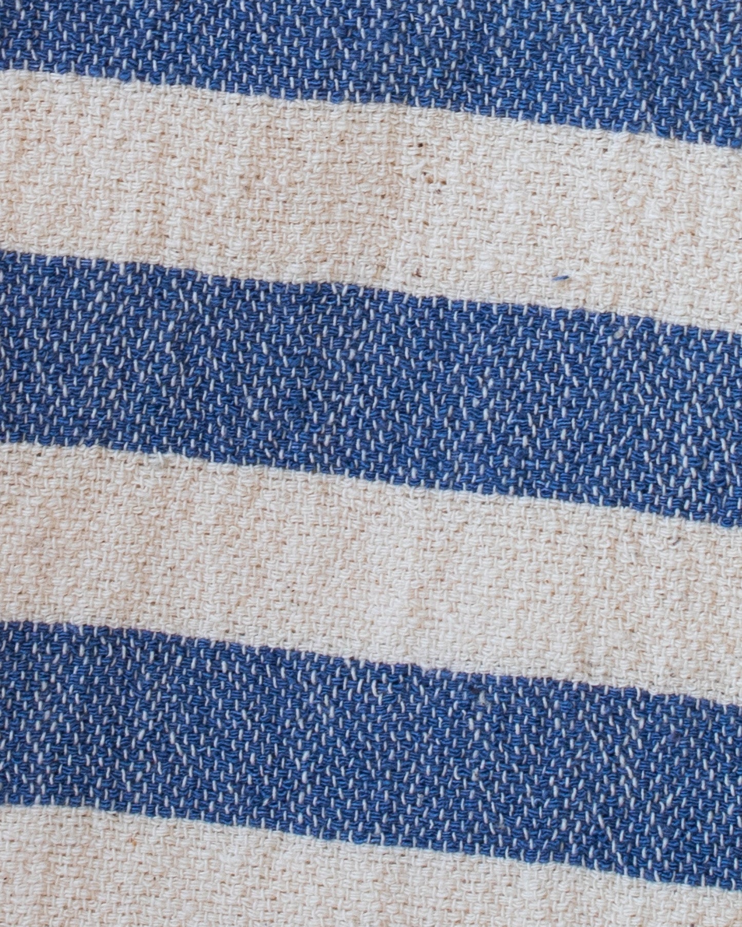 Organic Chambray Stripe Hand Towel - Versatile & Stylish - Korvel