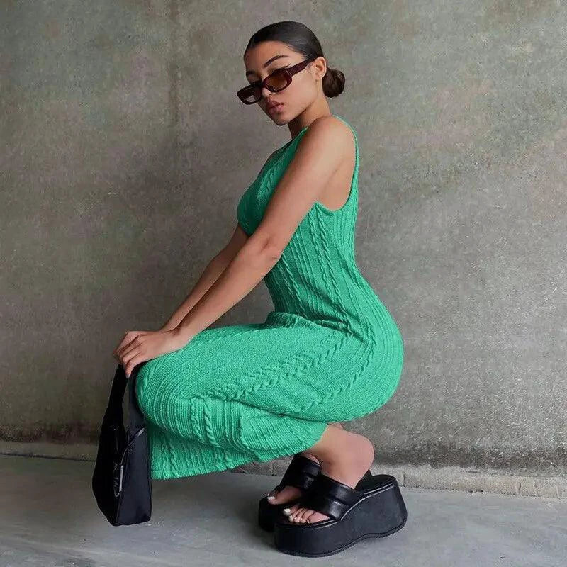 Robe débardeur en tricot chic