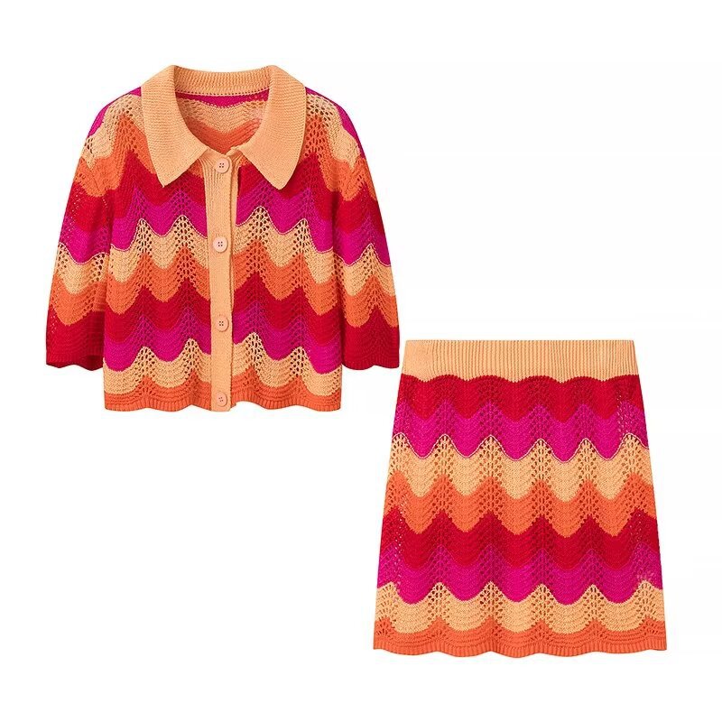 Ensemble de chemise et jupe en tricot rayé élégant