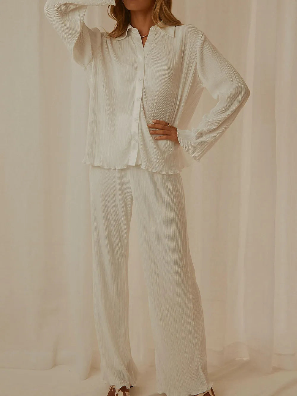 Collared Neck Long Sleeve Top and Pants Lounge Set - Korvel