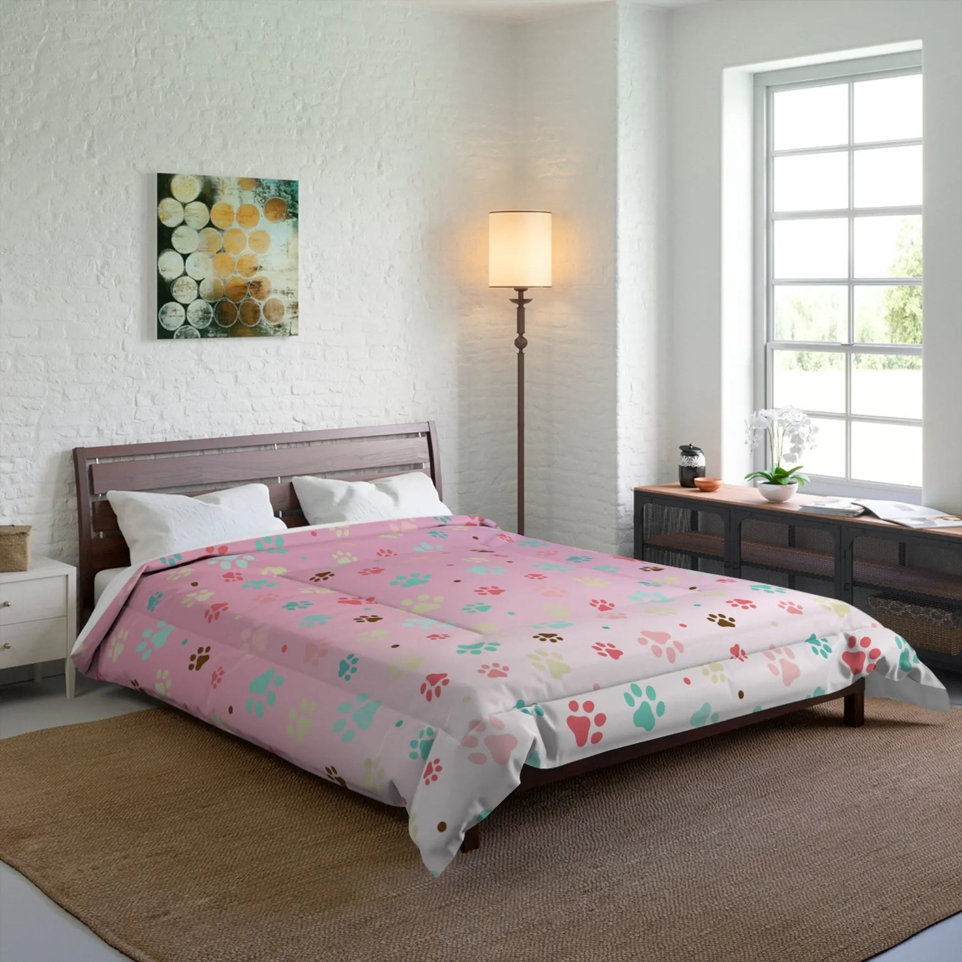 Vibrant Paw Print Comforter - Perfect Bedding for Pet Enthusiasts - Korvel