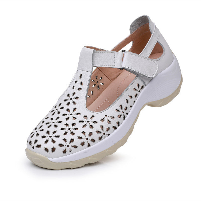 Comfortable flat heeled women's shoes with laser cut holes in the cowhide toe layer sandals with soft low and oversized shoes - Korvel