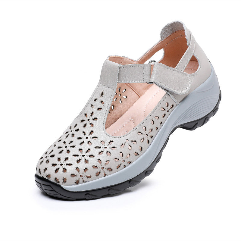 Comfortable flat heeled women's shoes with laser cut holes in the cowhide toe layer sandals with soft low and oversized shoes - Korvel