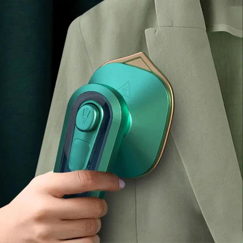 Brosse à vapeur Compacte DualMode pour un entretien des vêtements sans effort
