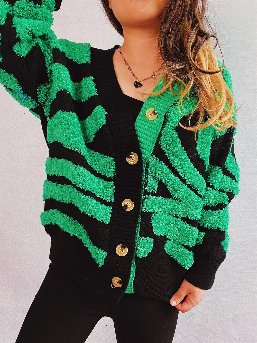 Contrast Button Up Long Sleeve Cardigan - Korvel
