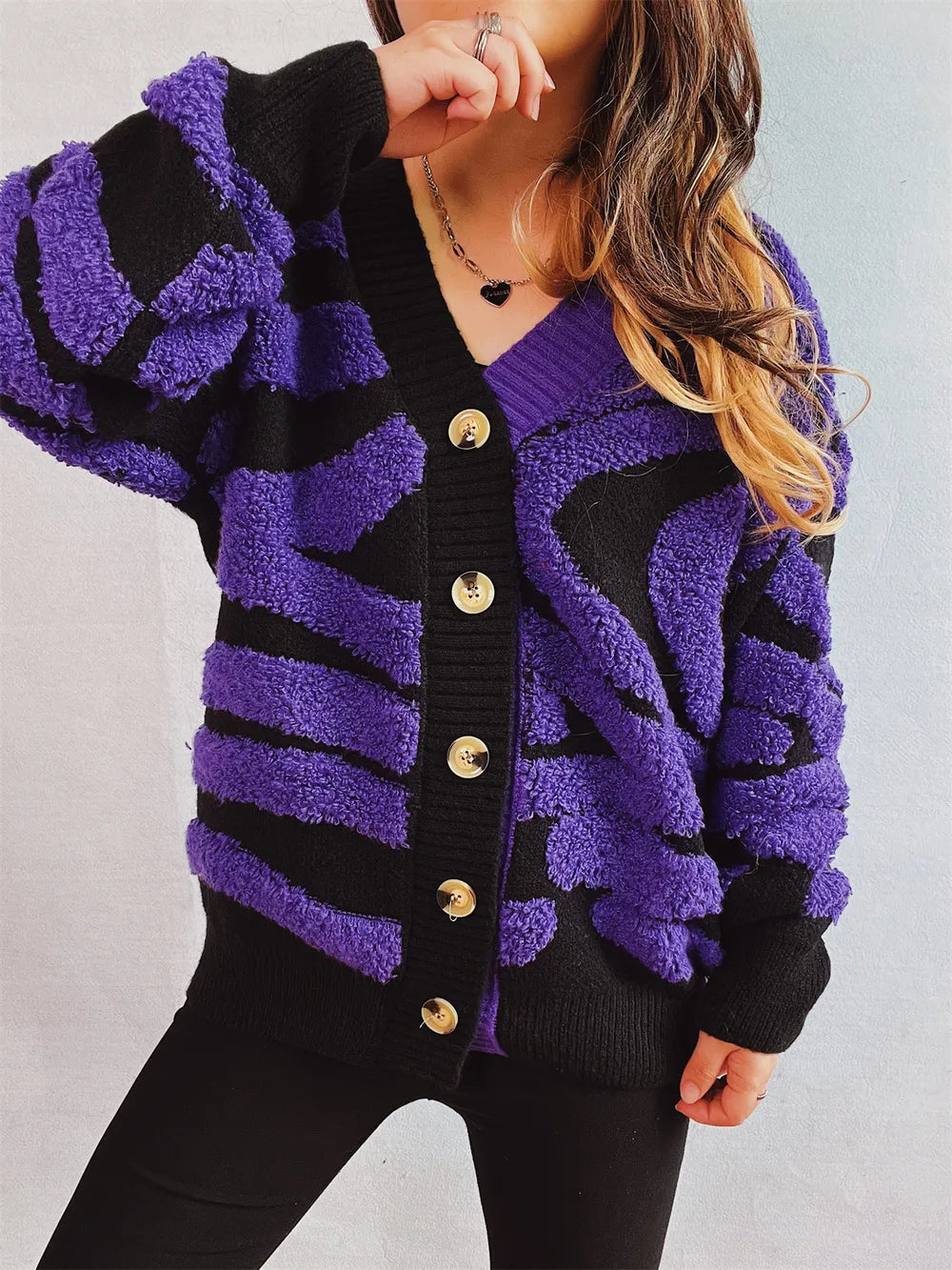 Contrast Button Up Long Sleeve Cardigan - Korvel