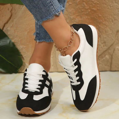 Contrast Lace Up Round Toe Sneakers - Korvel
