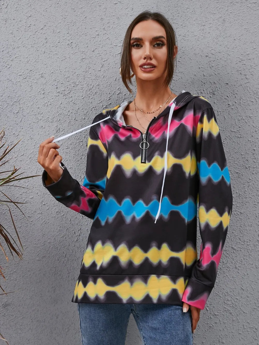 Sudadera con cuello de cremallera y hombros caídos en contraste
