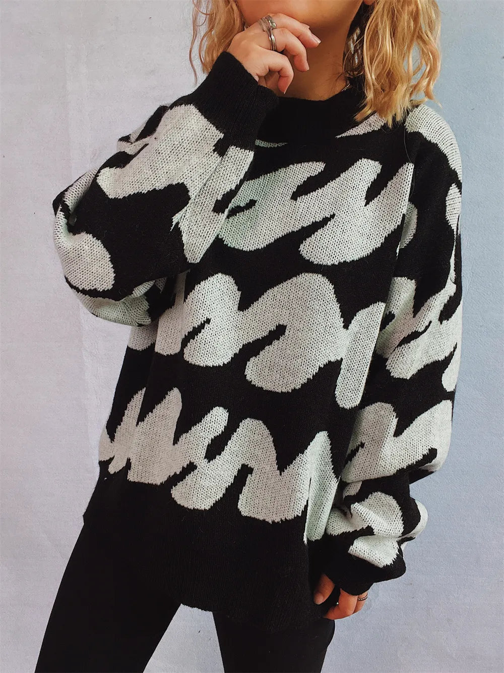 Contrast Round Neck Long Sleeve Sweater - Korvel