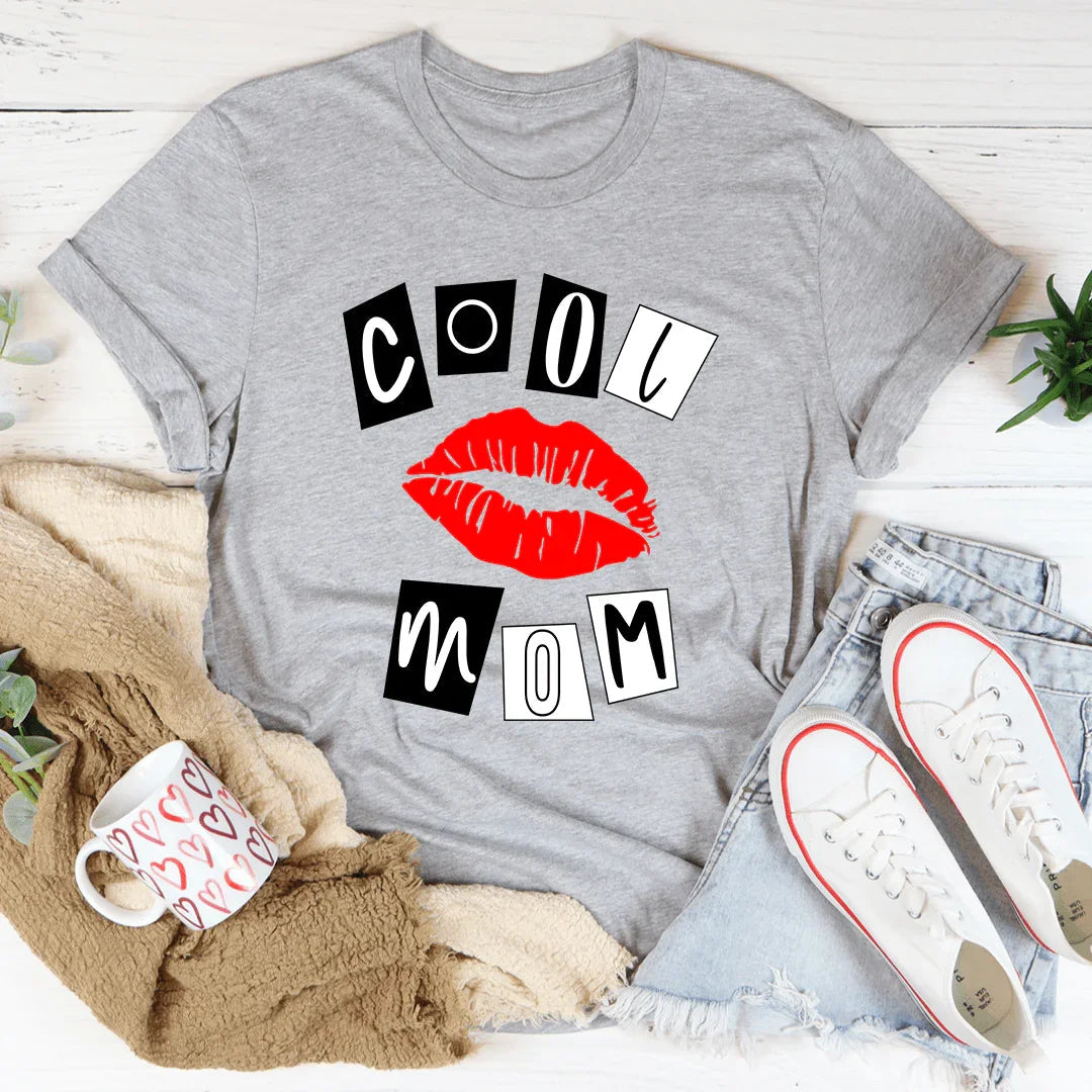 Cool Mom Lips Tee - Korvel
