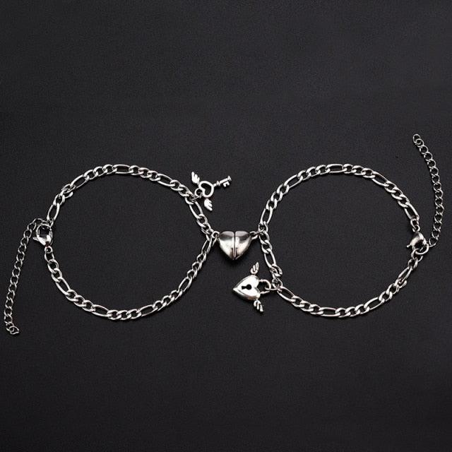 Bracelet d'Attraction Magnétique en Forme de Cœur pour Couples