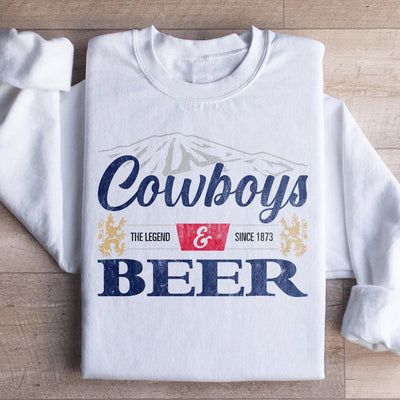 Sudadera de vaqueros y cerveza