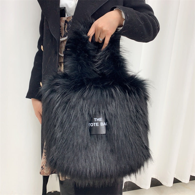 Crossbody Tote Bag Imitation Raccoon Fur Grass Plush Large Capacity Tote Bag Personalized Retro - Korvel