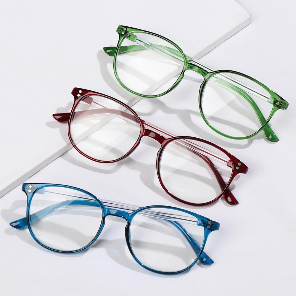 Gafas ópticas transparentes elegantes para una visión mejorada