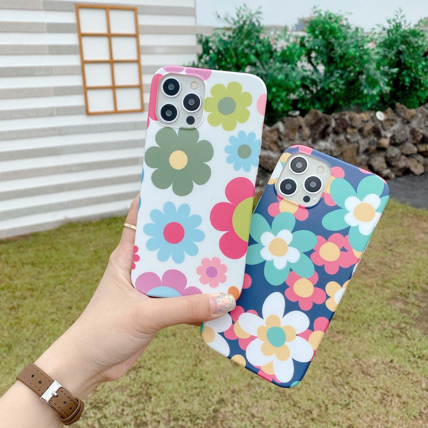 Coque de téléphone à fleurs lisses et mignonnes pour iPhone - Protection élégante