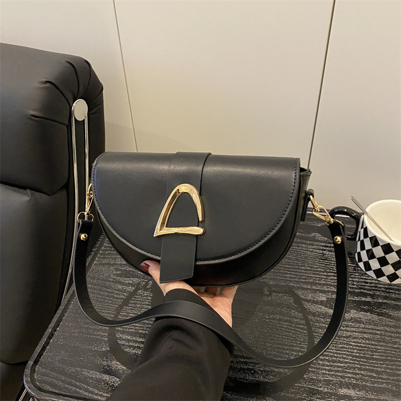 Premium Urban Minimalist Saddle Bag for Everyday Style