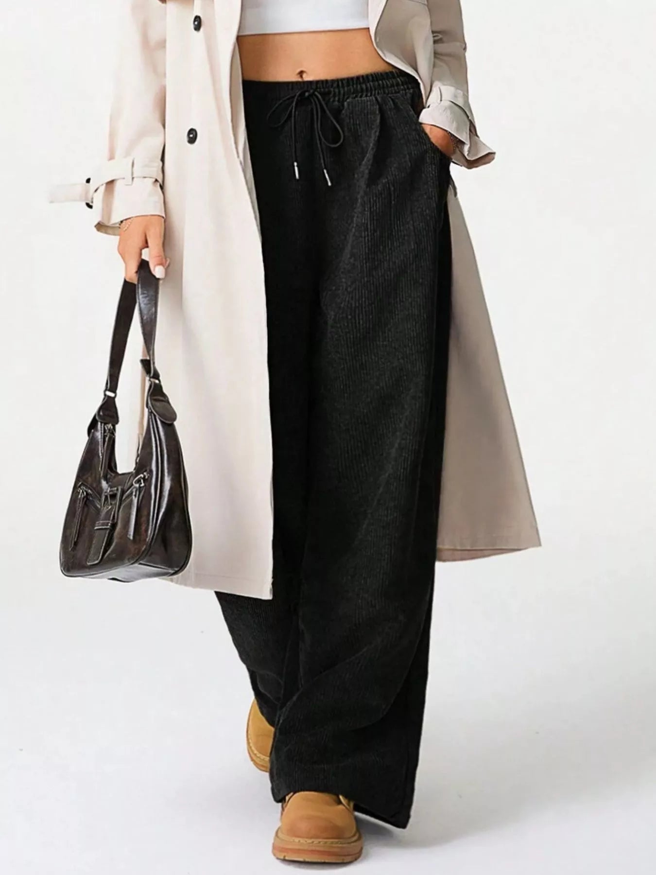Pantalons en velours côtelé à taille élastique et jambes larges