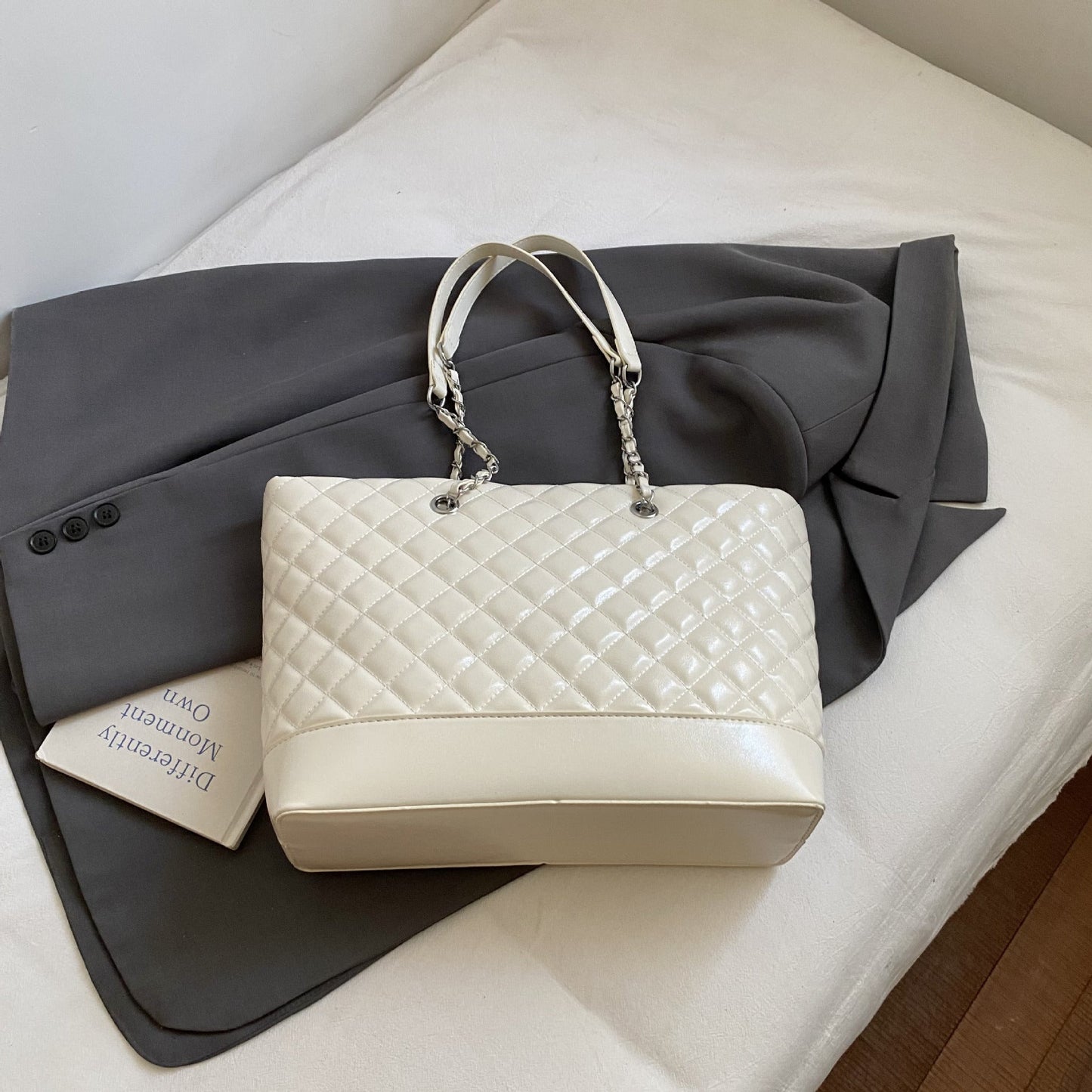 Bolso de mano cruzado de patchwork elegante