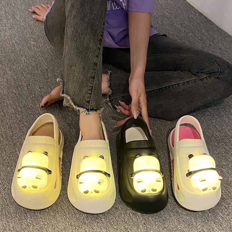 Chaussons Lumineux Mandotos Panda pour Femmes - Sandales Confort en EVA