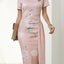 Robe midi charmante à épaules dénudées avec fente