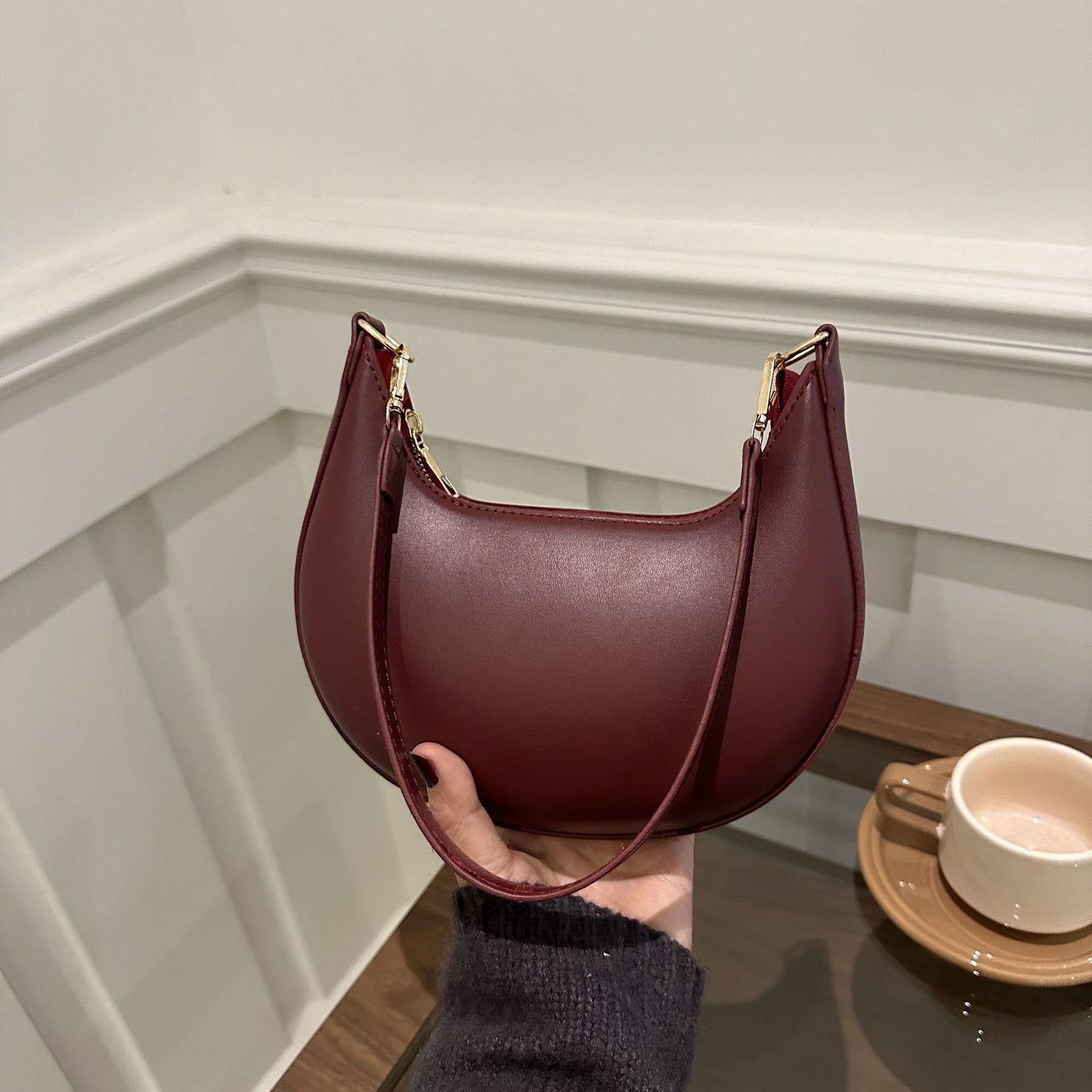 Bolso de Hombro Texturizado en Forma de Media Luna Niche para Mujeres