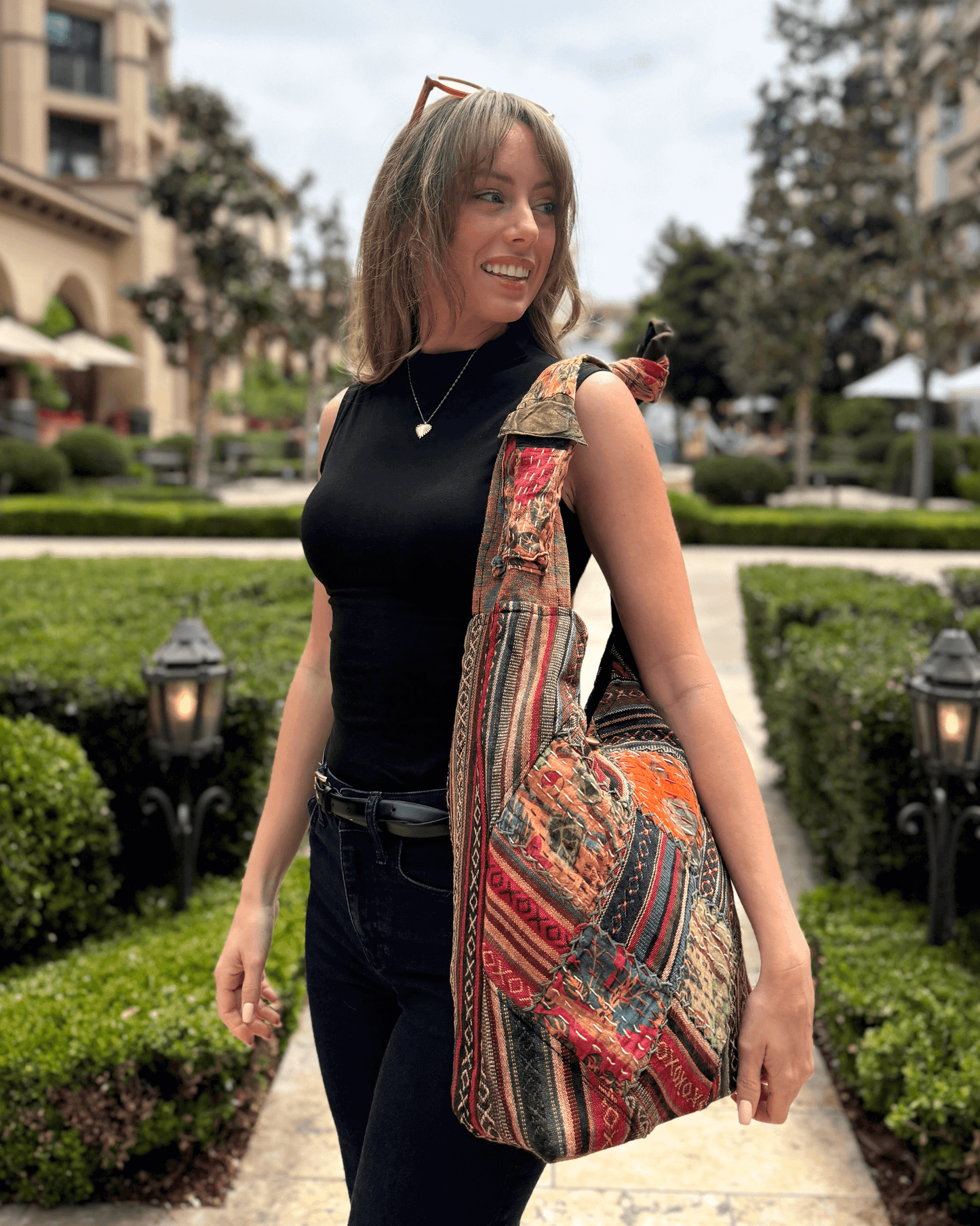 Bolso Hobo de Parchwork Acolchado de la Colección Kathmandu
