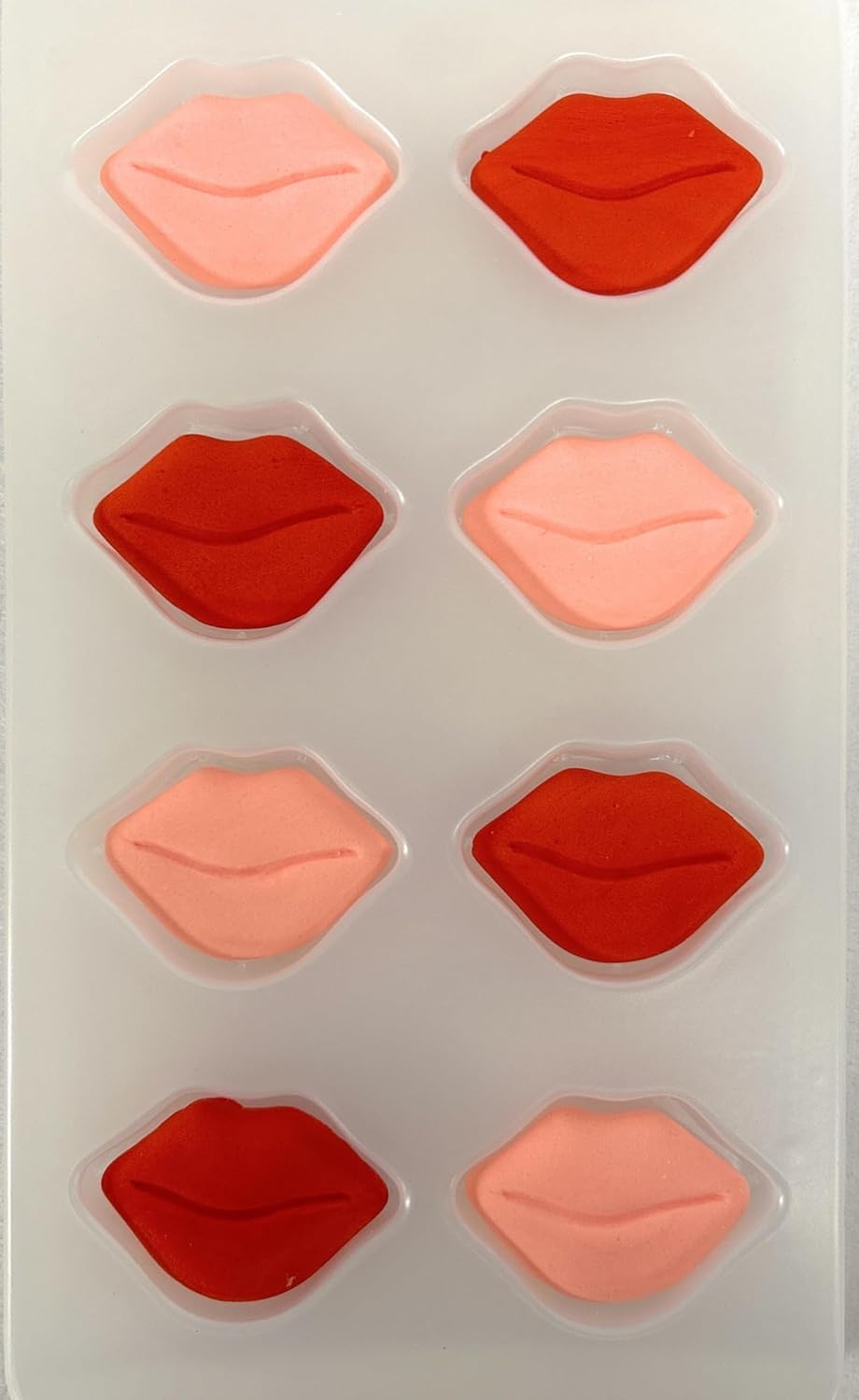 Valentine's Day Edible Icing Decorations - 20 Count