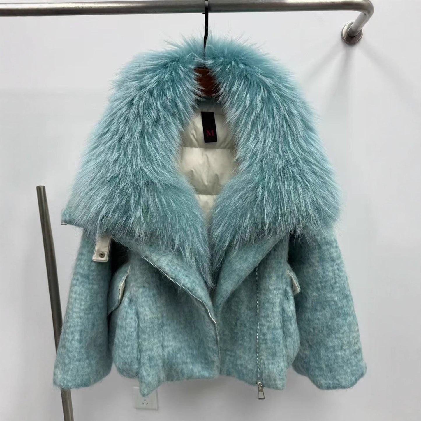 Women's Luxurious Down Jacket with Cashmere Fur Collar