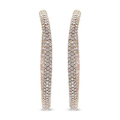 Pendientes de aro eternos de diamantes engastados en pavé de oro rosa de 18 quilates