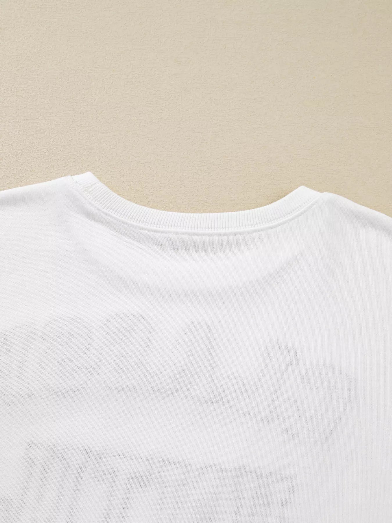 Sudadera suelta con parches de letras de felpa
