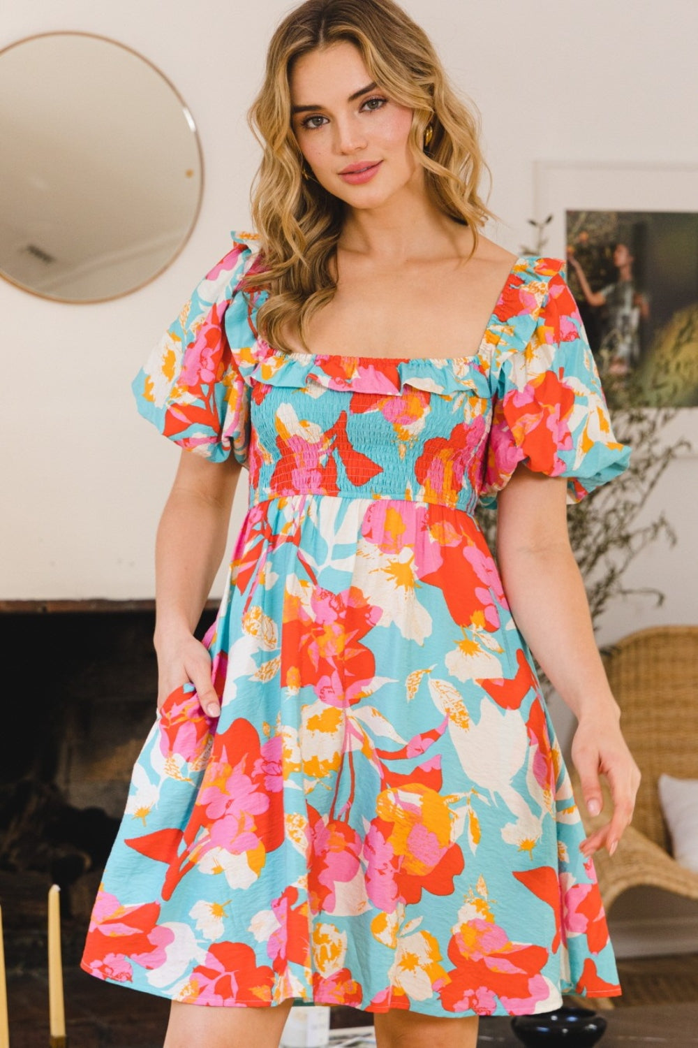 Robe Mini d'Été Imprimée Chic avec Manches Bouffantes