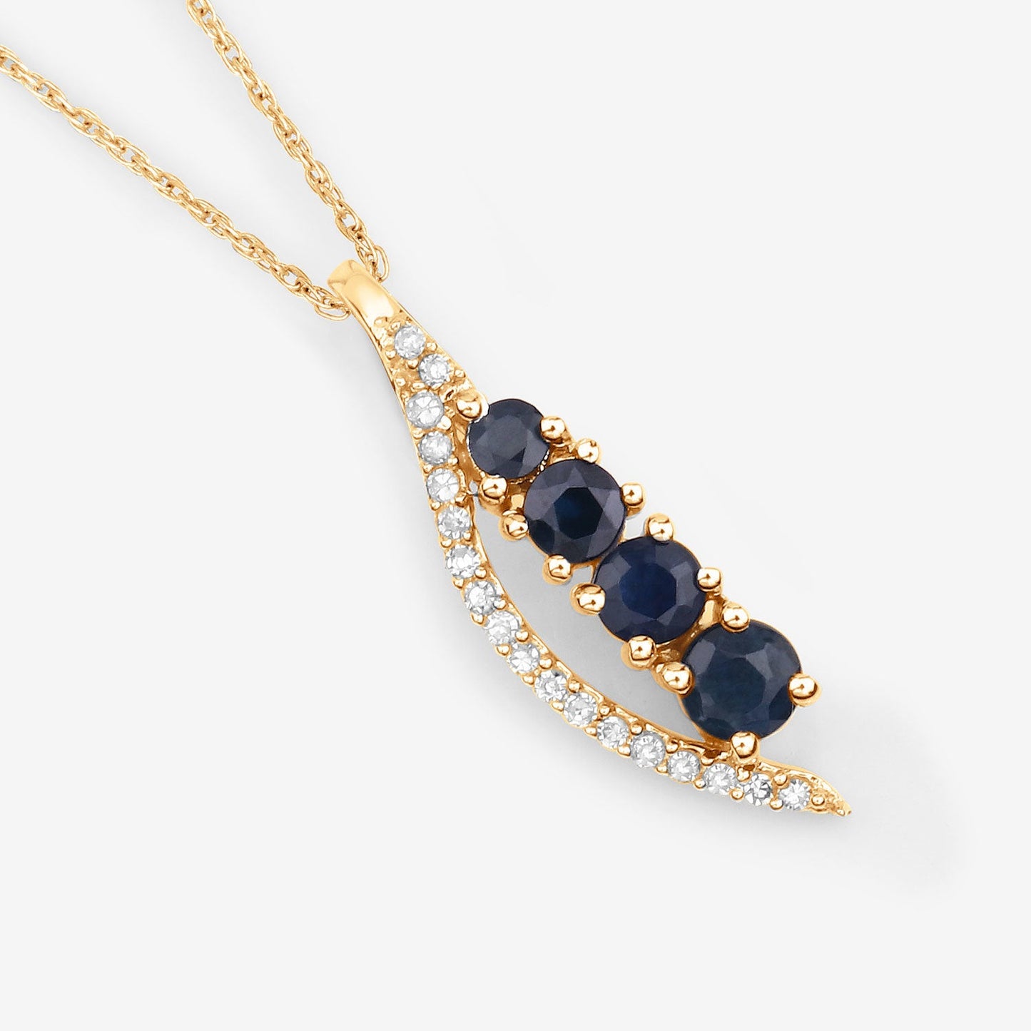 Pendentif en or jaune 14K avec saphir bleu et diamant de 0,40 carat