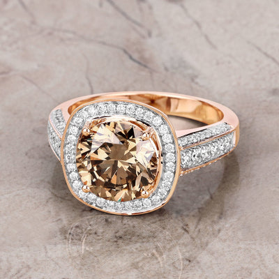 Bague en diamant brun de 3,01 carats certifiée IGI et diamants blancs de 0,52cttw en or rose 18K