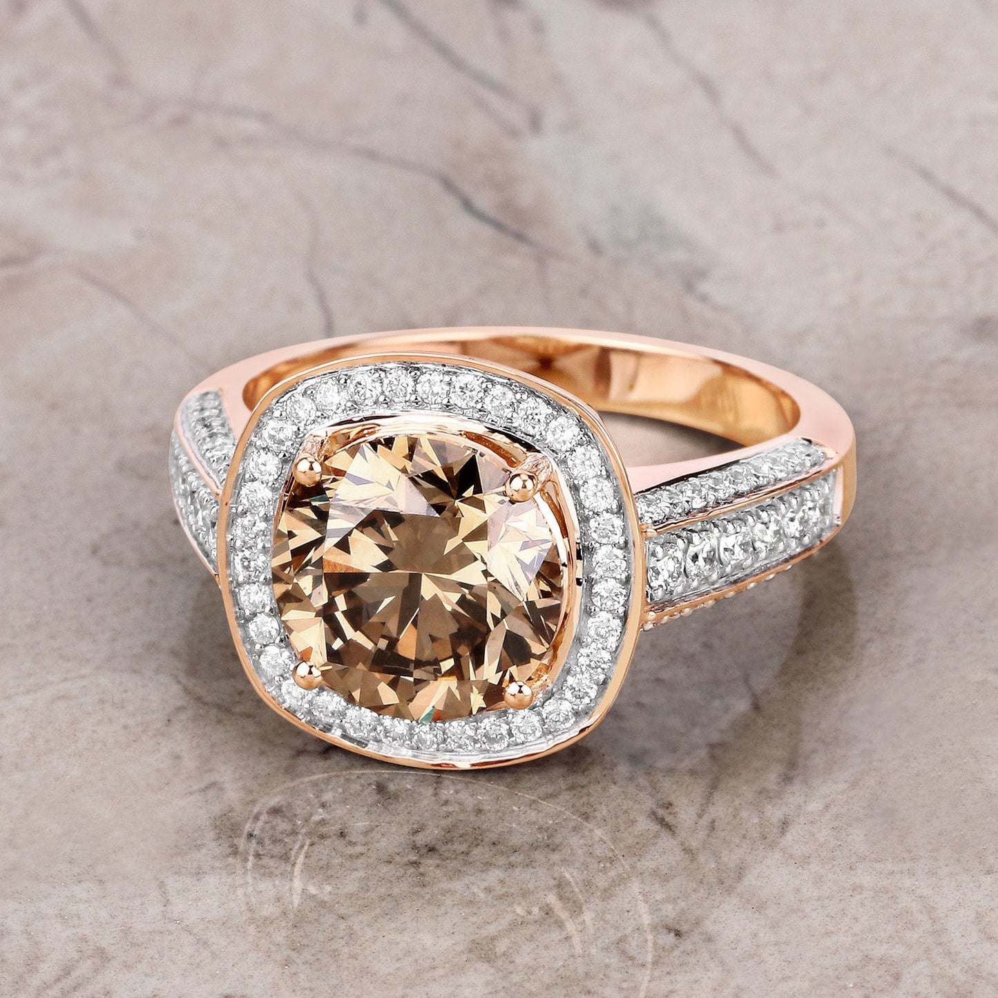 Anillo de Diamante Marrón de 3.01 Quilates Certificado IGI y Diamante Blanco de 0.52cttw en Oro Rosa