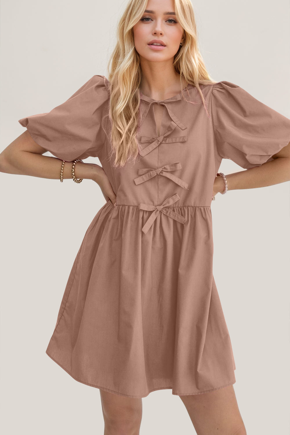 Elegant Ruched Puff Sleeve Mini Dress with Bow Detail