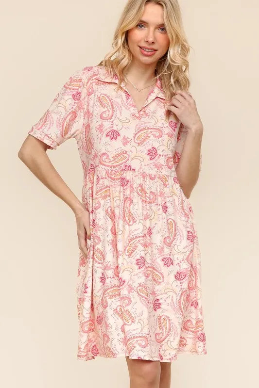 Robe en tricot à imprimé paisley évasée