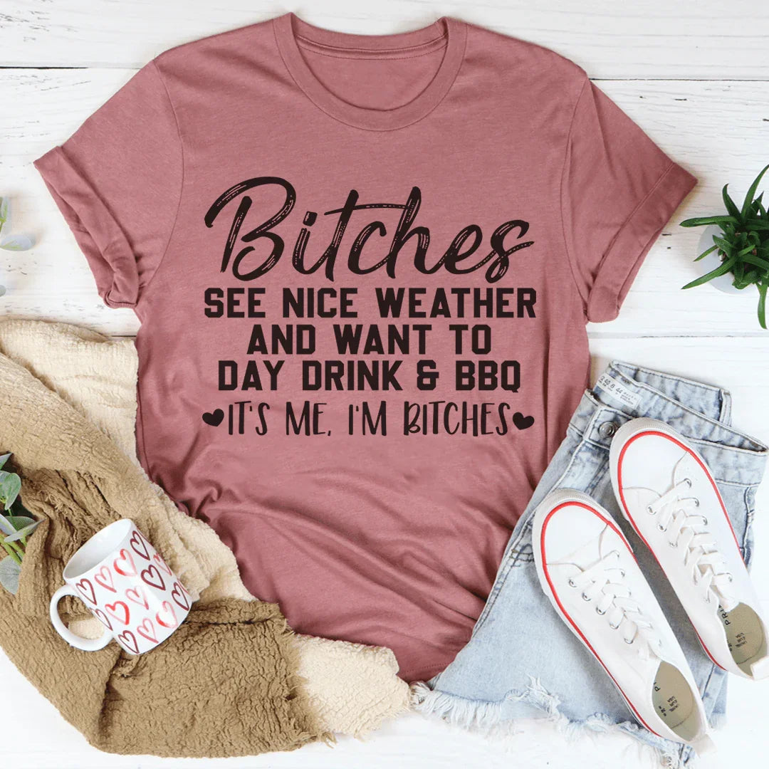Bebida del día y camiseta de barbacoa