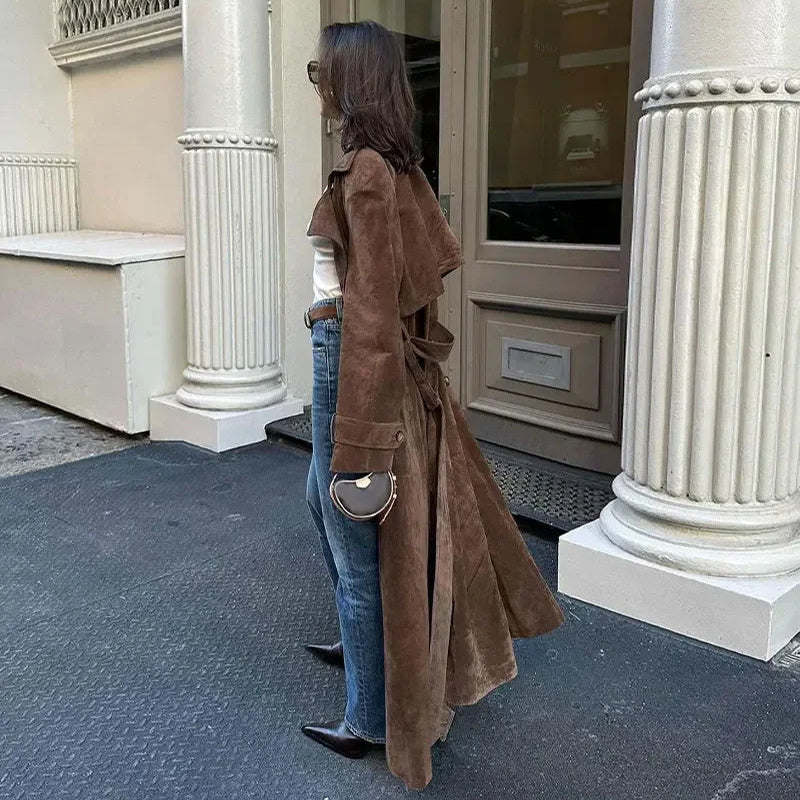 Manteau long en suède vintage à double boutonnage avec ceinture