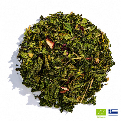 Revitalizing Herbal Detox Tea – Nettle, Dandelion & Hibiscus Blend