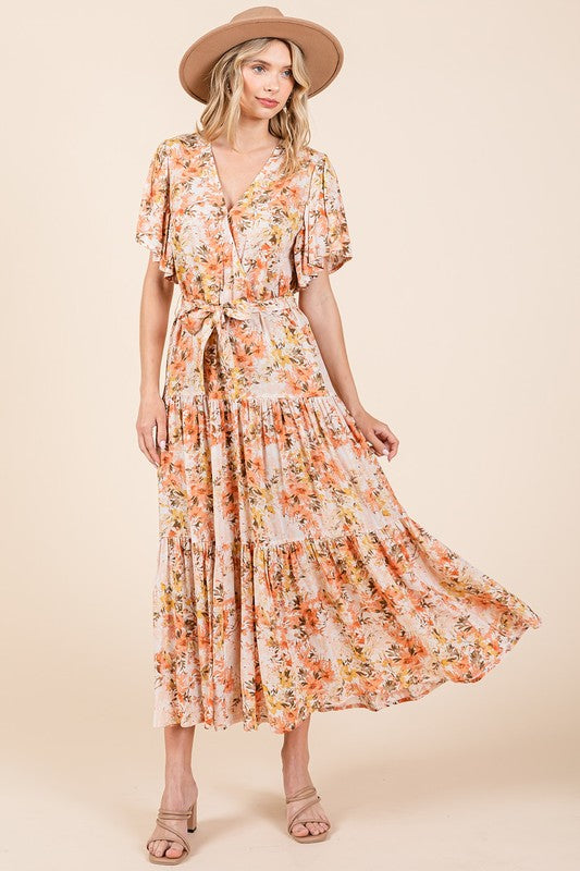 Vestido de Verano Floral con Cintura Ajustable y Mangas de Volante en Capas